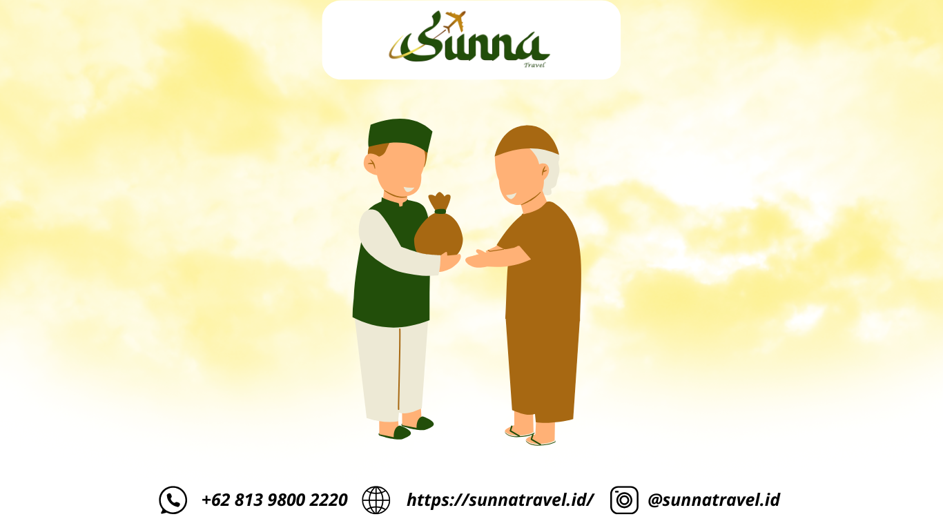 jamaah umroh bersedekah kepada fakir miskin di Makkah